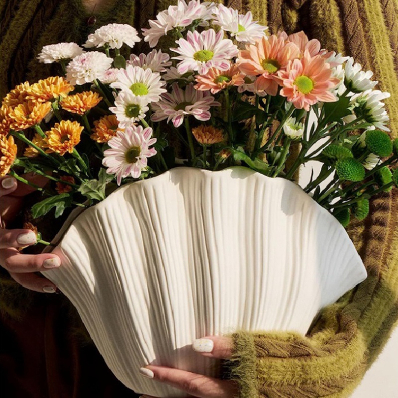 Vaso de cerâmica em forma de c - Vase Decor avaliação e preço