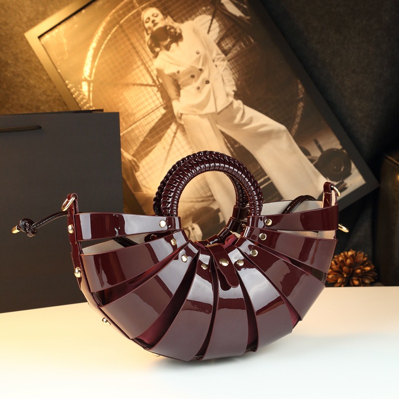 Bolsa feminina vermelha, model - Interior Design High End avaliação e preço